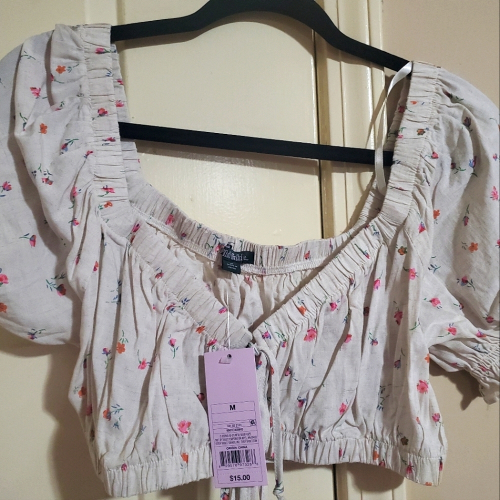 Crop top